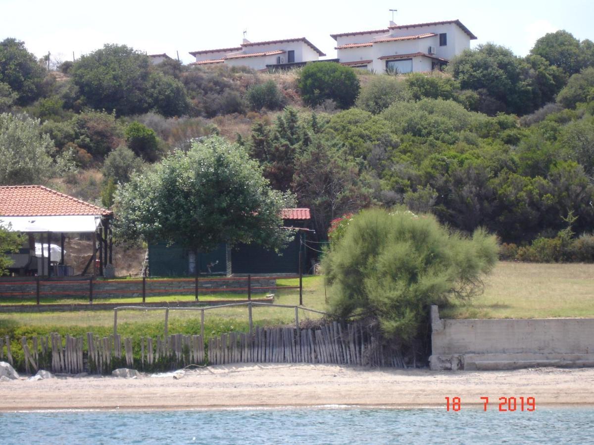 Katevi Luxury Seafront Villa Ierissos Exteriör bild